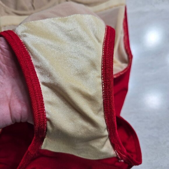 Vintage Roxanne One Piece Swimsuit Red Size 34B Small Ruched Beach Textured - Picture 11 of 15